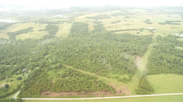 000 Farm Road 2255, Golden, MO 65658