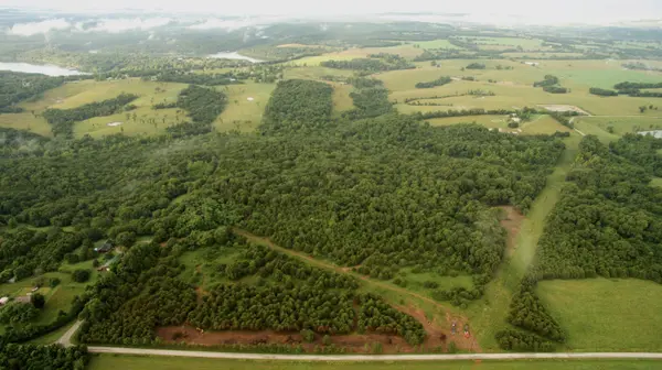 000 Farm Road 2255, Golden, MO 65658
