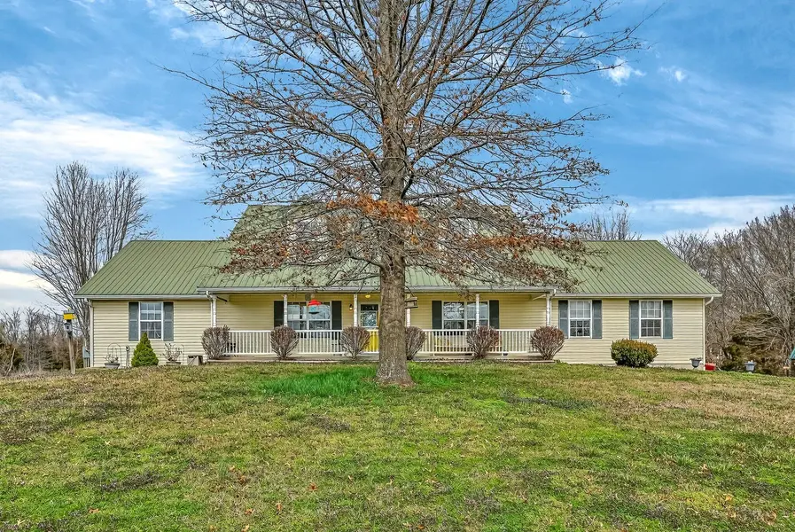 1519 E 515th RD, Brighton, MO 65617