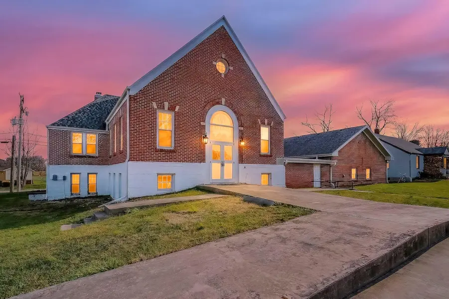 206 N Main ST, Rogersville, MO 65742