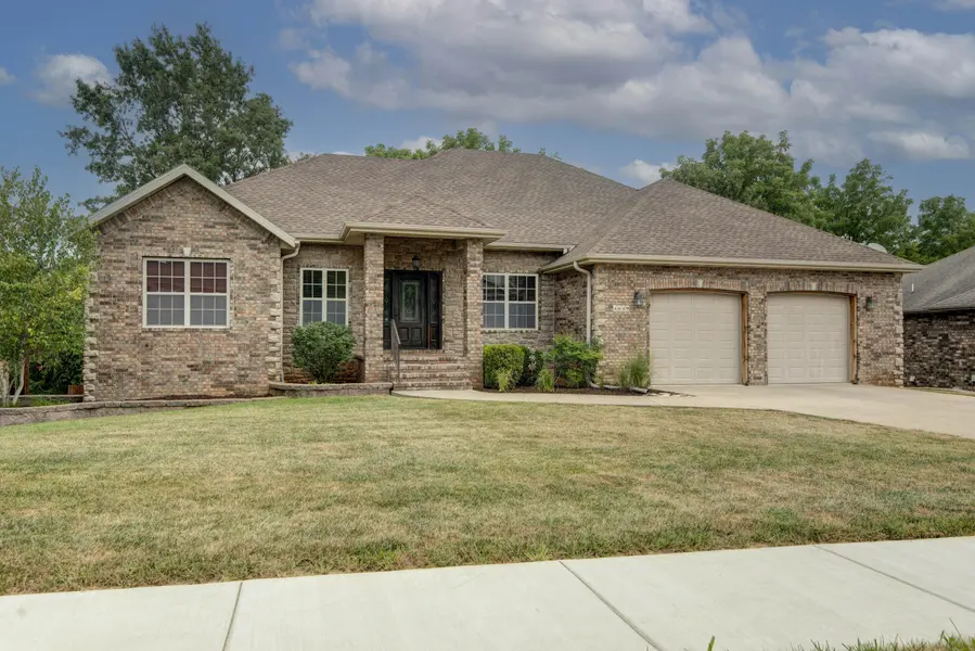 4649 Silo Hills DR, Springfield, MO 65802