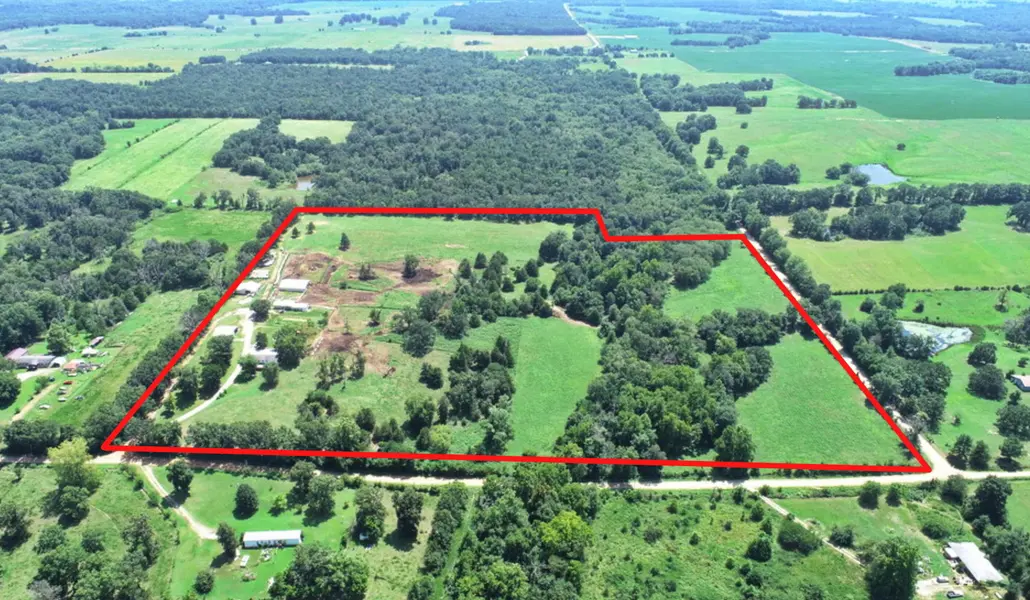 1500 E 1800 RD, Jerico Springs, MO 64756