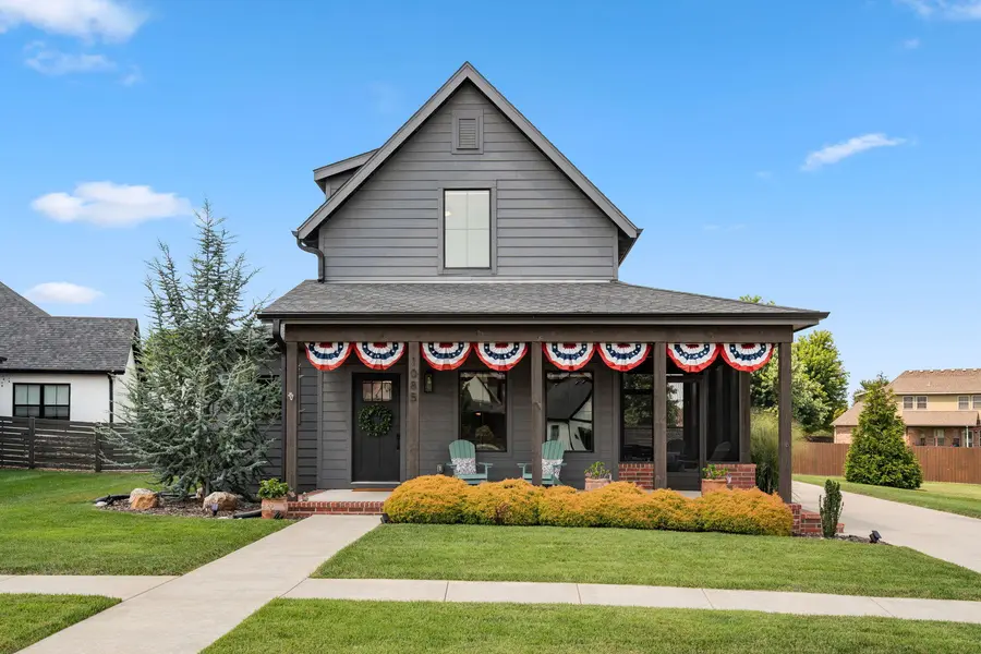 1085 E Valley Trail DR, Republic, MO 65738