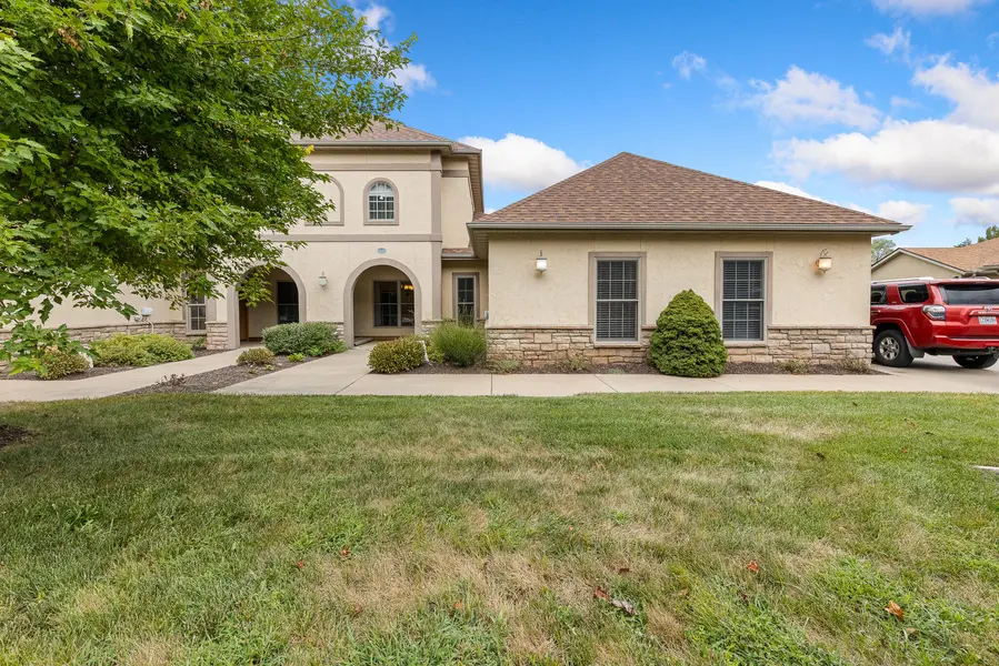 130 Lugano LN, Hollister, MO 65672