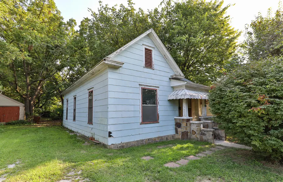 1717 W Atlantic ST, Springfield, MO 65803