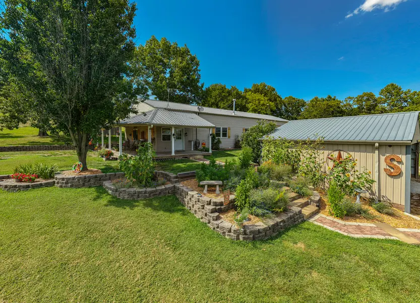 15955 E State Highway 14, Ava, MO 65608
