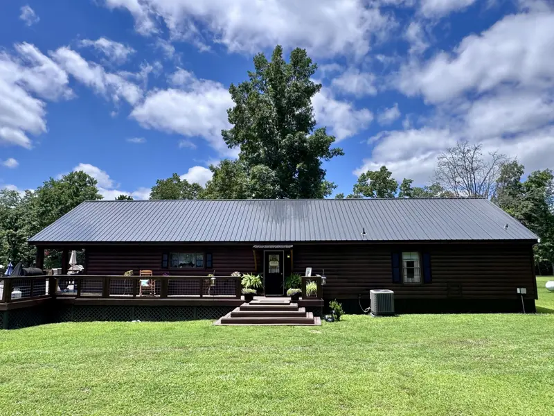 8060 P HWY, Koshkonong, MO 65692