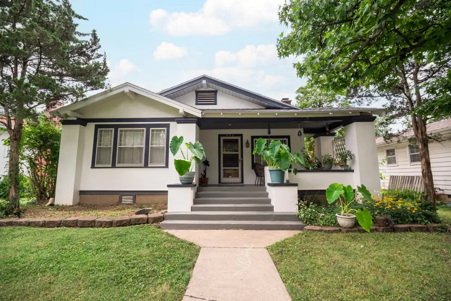 852 S Fremont AVE, Springfield, MO 65804
