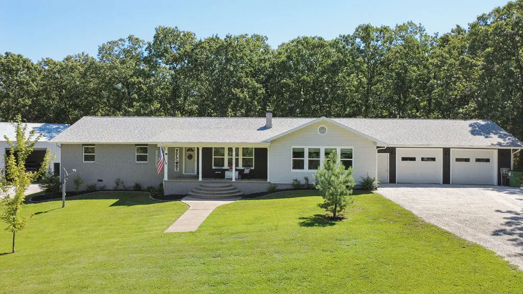 15905 S 1355 RD, Stockton, MO 65785