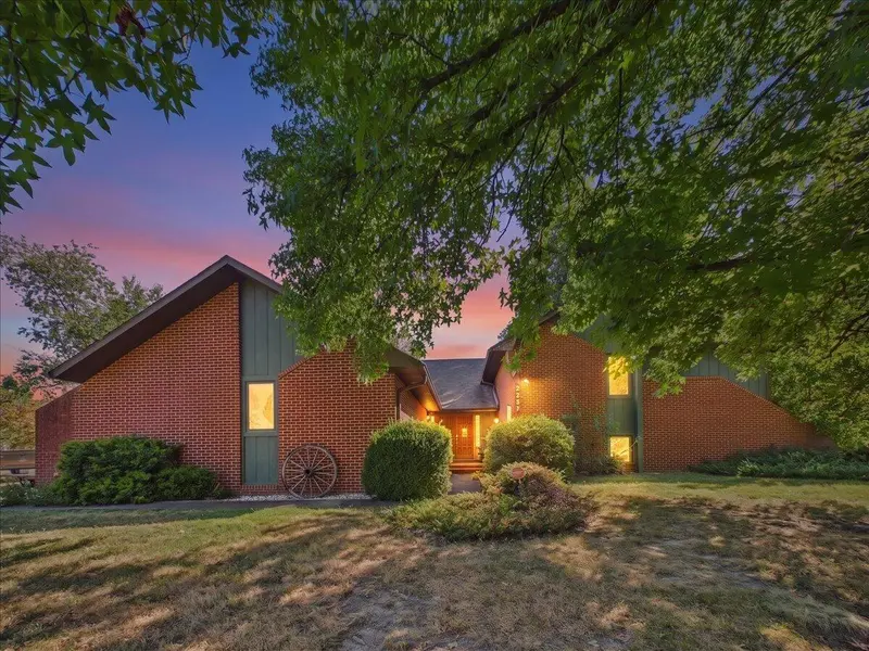 2227 Carolina AVE, Joplin, MO 64801