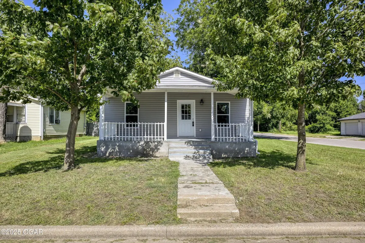 1729 S Minnesota AVE, Joplin, MO 64804