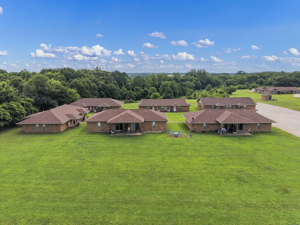 19824 State Highway 112, Cassville, MO 65625