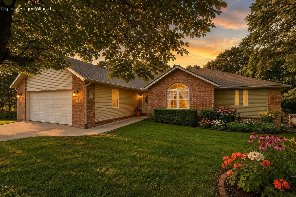 9 Harrington CIR, Bella Vista, AR 72714