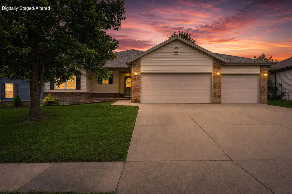 4412 W Juno ST, Springfield, MO 65802