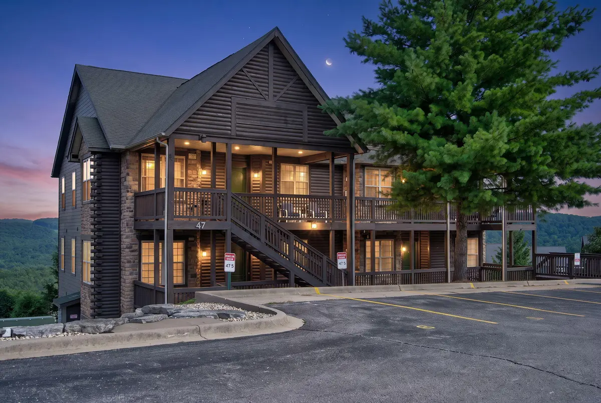 47-3 Songbird CIR #3, Branson, MO 65616