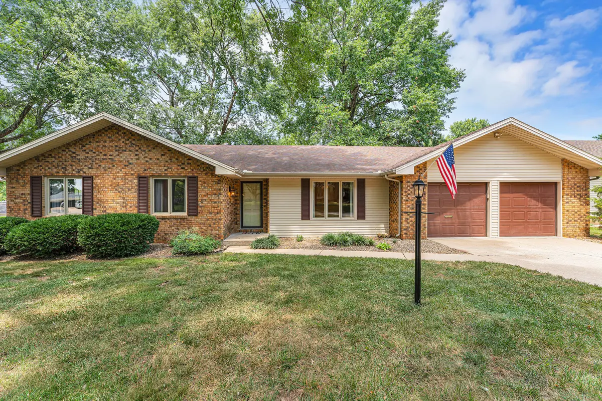 3039 E Covington ST, Springfield, MO 65804