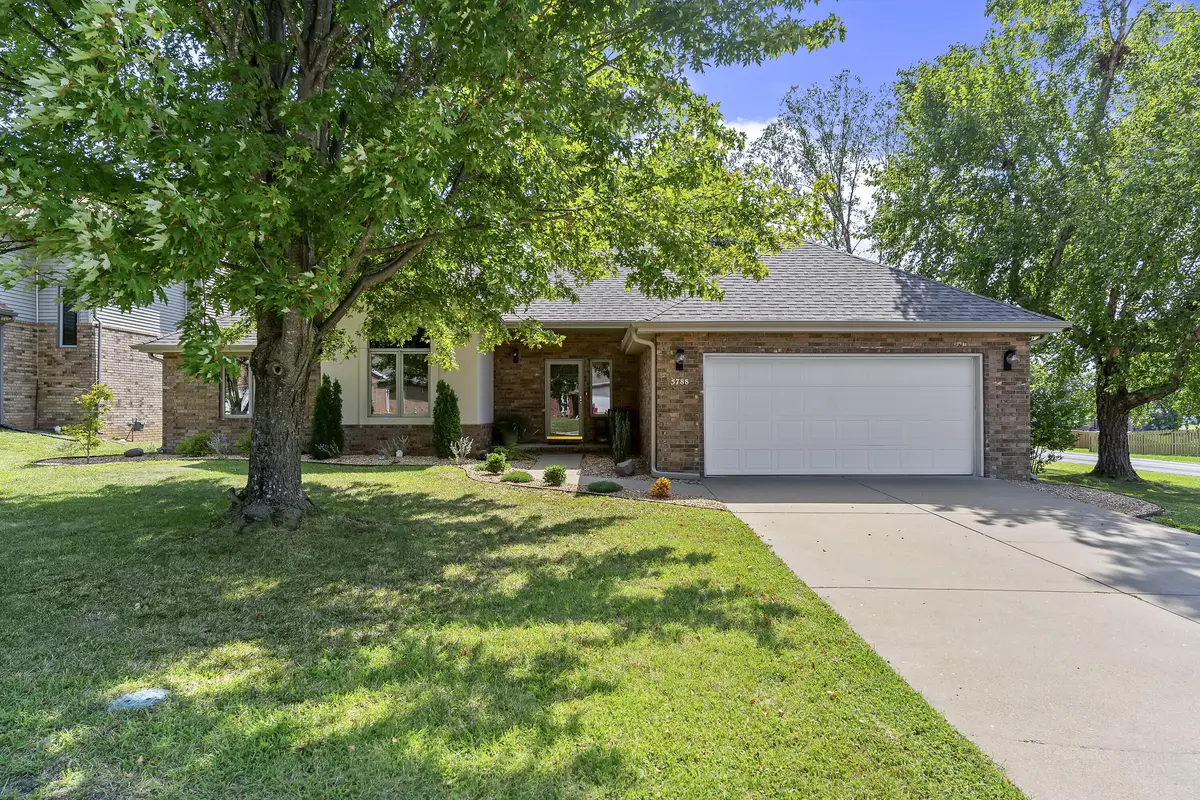 5788 S Nettleton AVE, Springfield, MO 65810