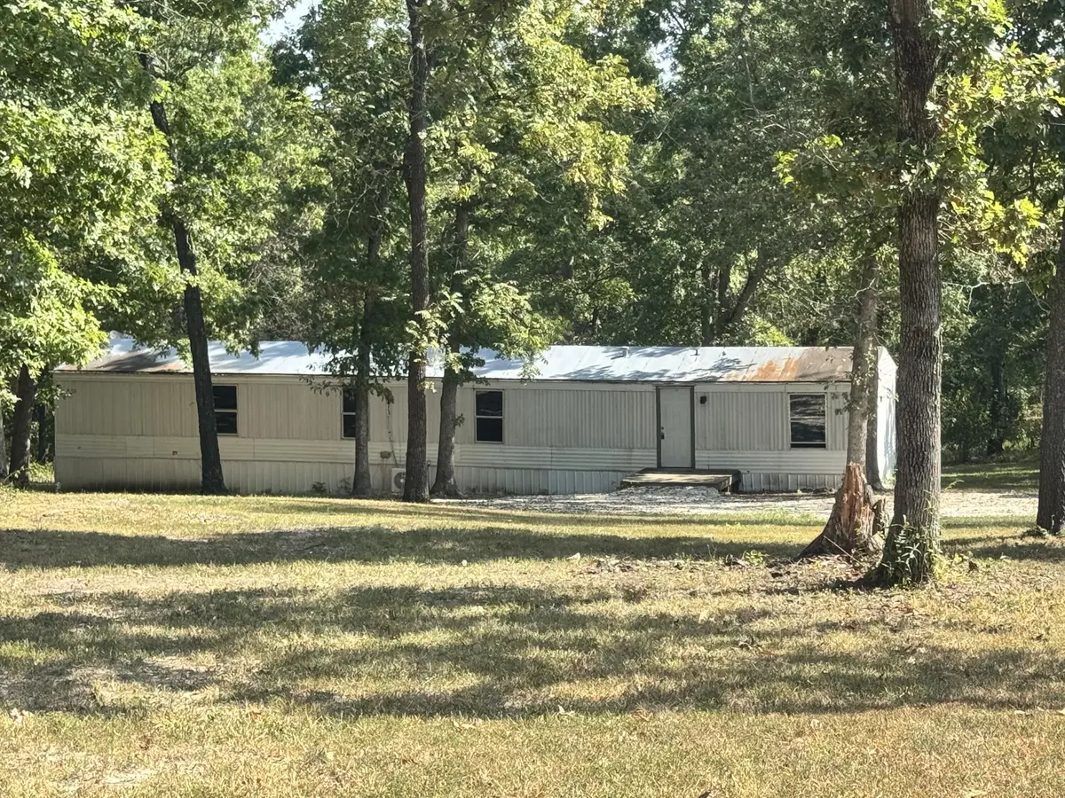 37 Clear Brook LN, Tunas, MO 65764