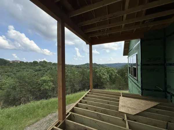 548 Marcasite WAY, Branson West, MO 65737