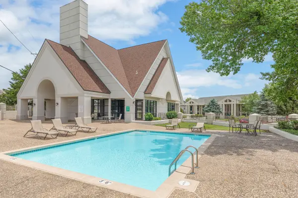111 Oxford CT #3, Branson, MO 65616