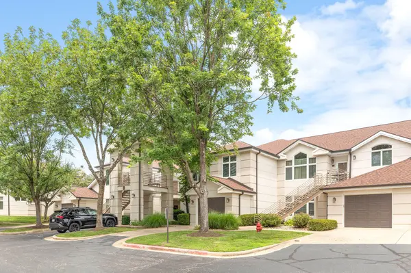 111 Oxford CT #3, Branson, MO 65616