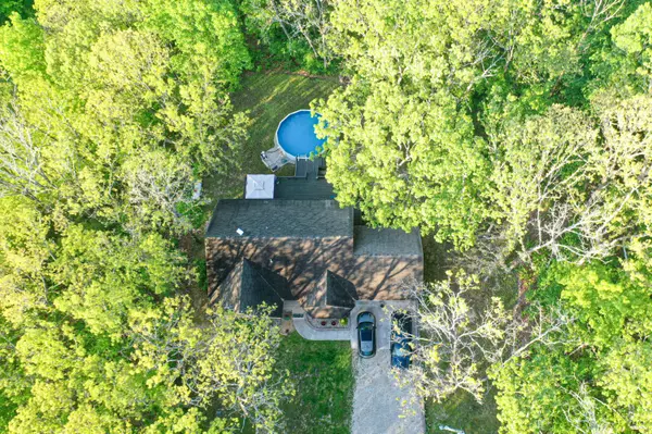 6038 State Highway A, Marshfield, MO 65706