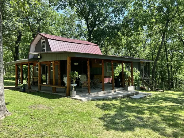 22814 State Highway J, Pittsburg, MO 65724