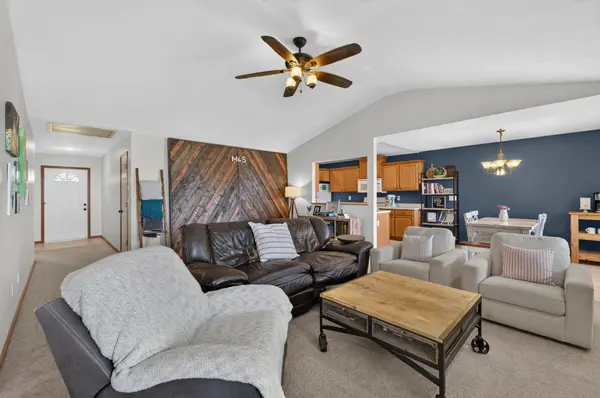 1589 E Redrex ST, Springfield, MO 65804