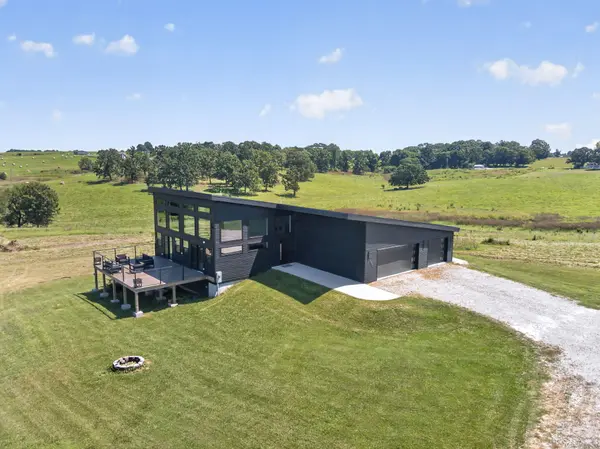 338 Skyla DR, Ozark, MO 65721