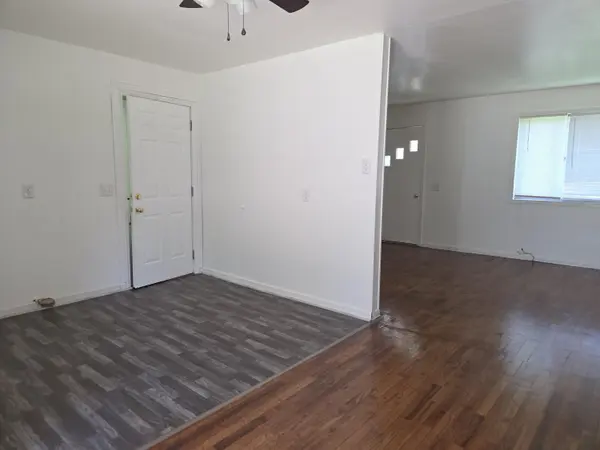 701 Hooker DR, Buffalo, MO 65622
