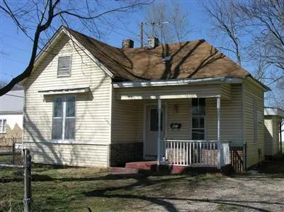 937 W Elm ST, Springfield, MO 65806