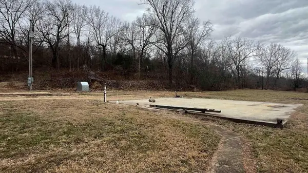 000 County Road 268, Thayer, MO 65791