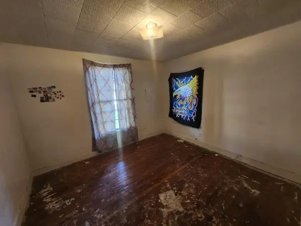 304 Bryan ST, Houston, MO 65483