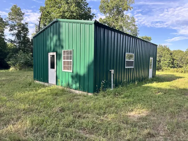 000 County Road 304, Alton, MO 65606