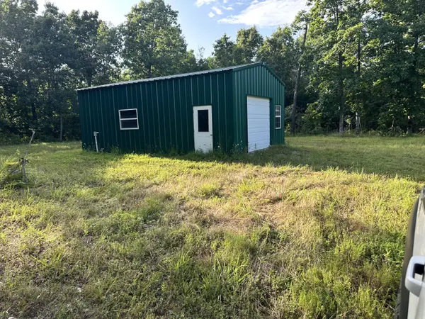 000 County Road 304, Alton, MO 65606