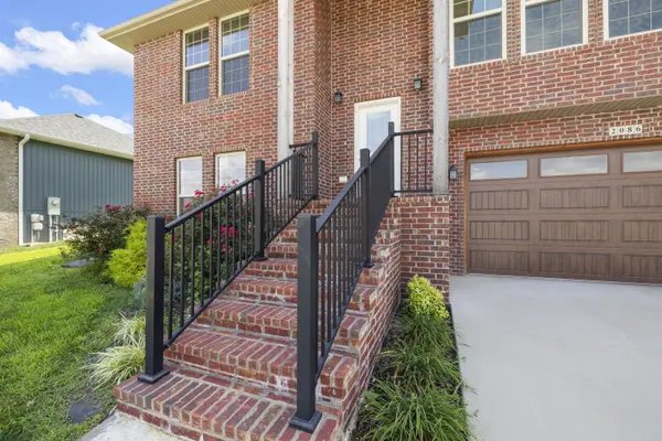 2086 Bull Run RD, Ozark, MO 65721