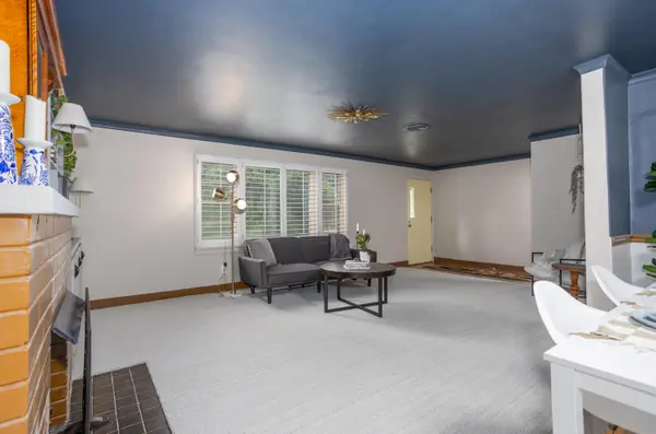 2391 S Brentwood BLVD, Springfield, MO 65804