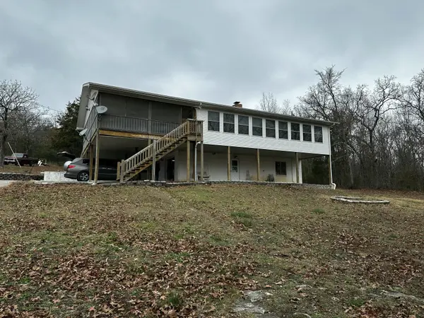 275 Ludora DR, Shell Knob, MO 65747