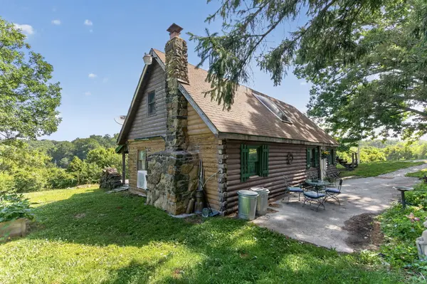 465 Appleby DR, Sparta, MO 65753
