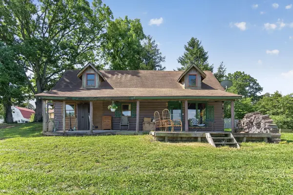 465 Appleby DR, Sparta, MO 65753