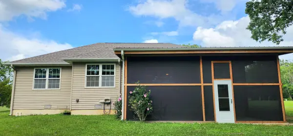 231 Craig ST, Reeds Spring, MO 65737