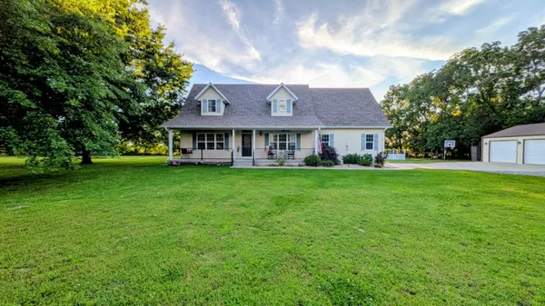 389 S Western ST, Marionville, MO 65705