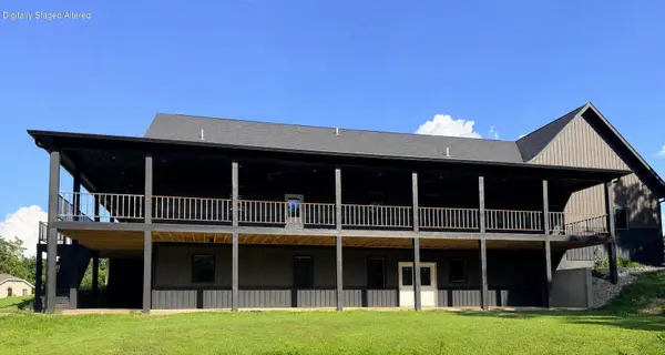 71 Castlegate DR, Seymour, MO 65746