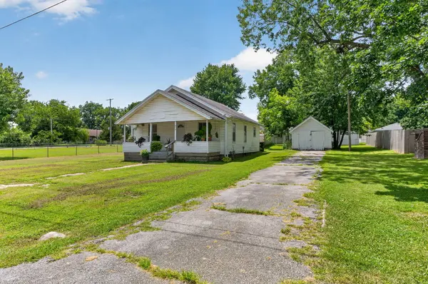 517 S Missouri ST, Marionville, MO 65705