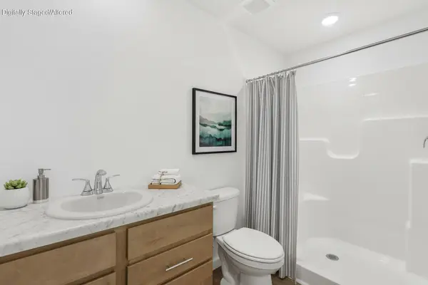 4115 E Wilson'S Valley BLVD, Brookline, MO 65619