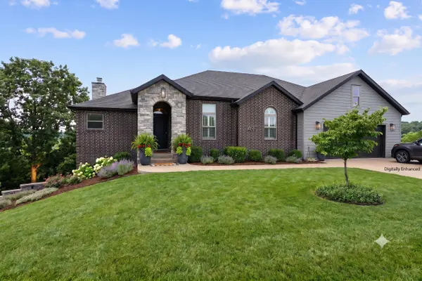 880 Black Forest LN, Branson West, MO 65737