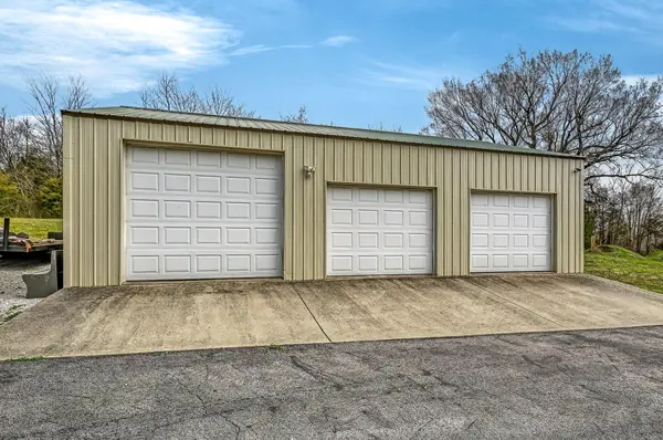 1519 E 515th RD, Brighton, MO 65617