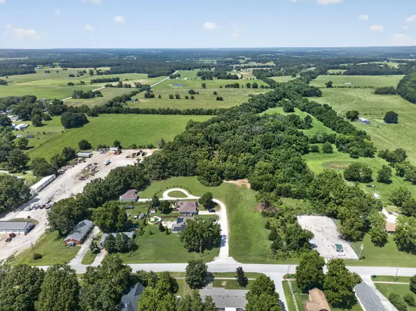 000 E Main East ST, Walnut Grove, MO 65770