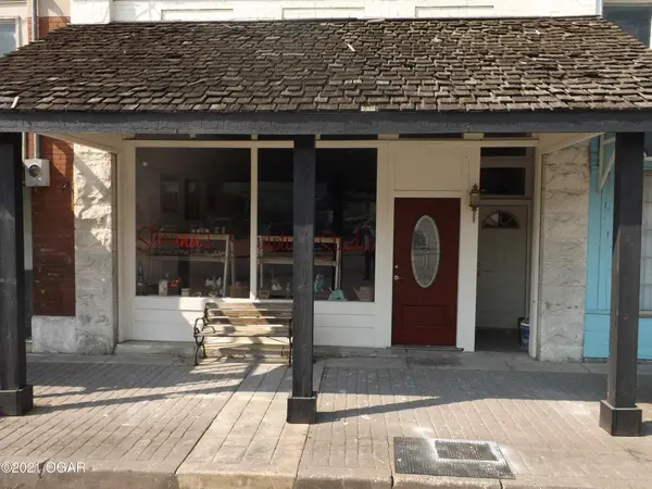 122 N Main ST, Granby, MO 64844