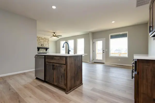 865 E Virginia LN #Lot 187, Nixa, MO 65714